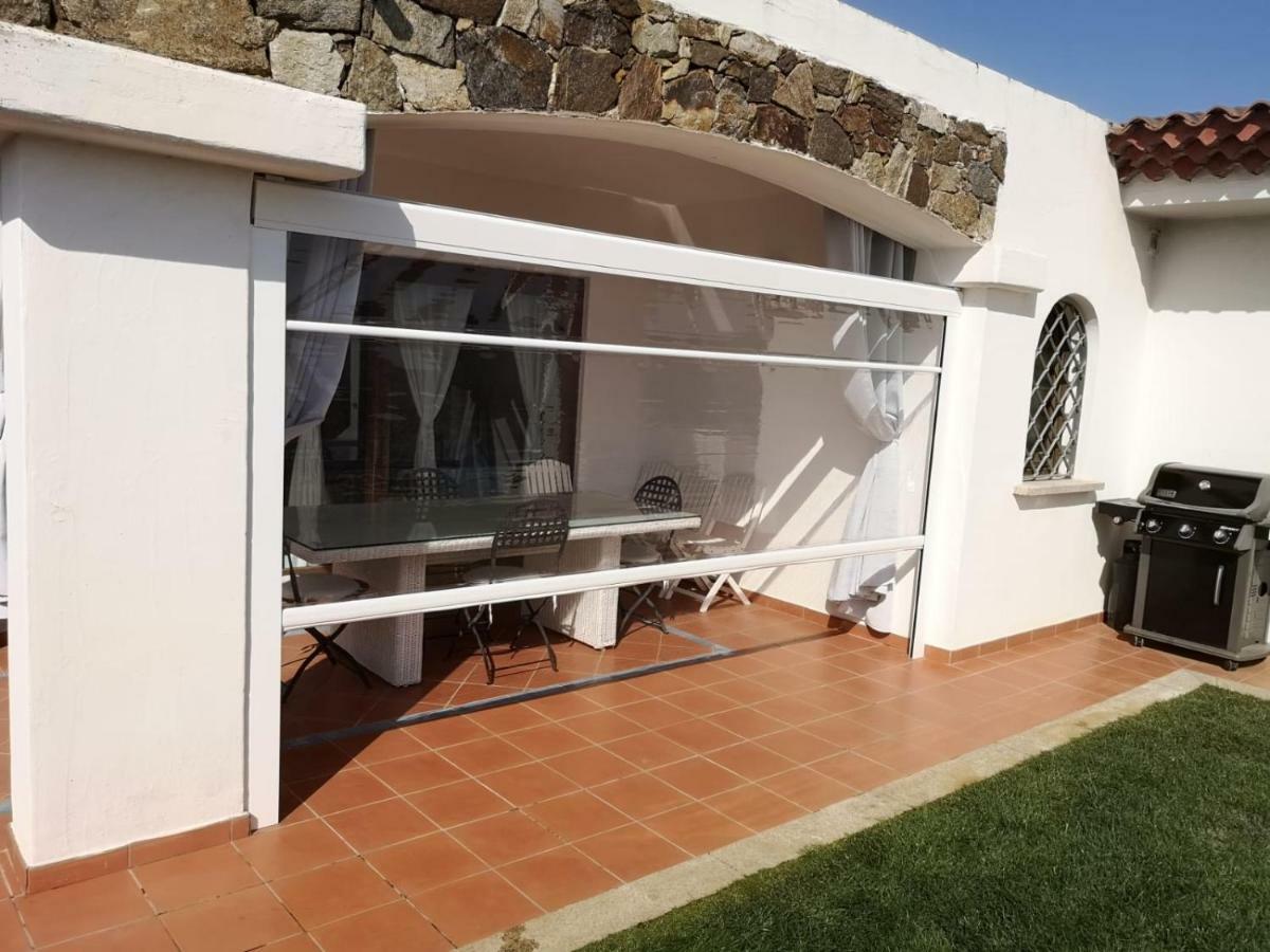 Villa Smeralda Palau Bagian luar foto